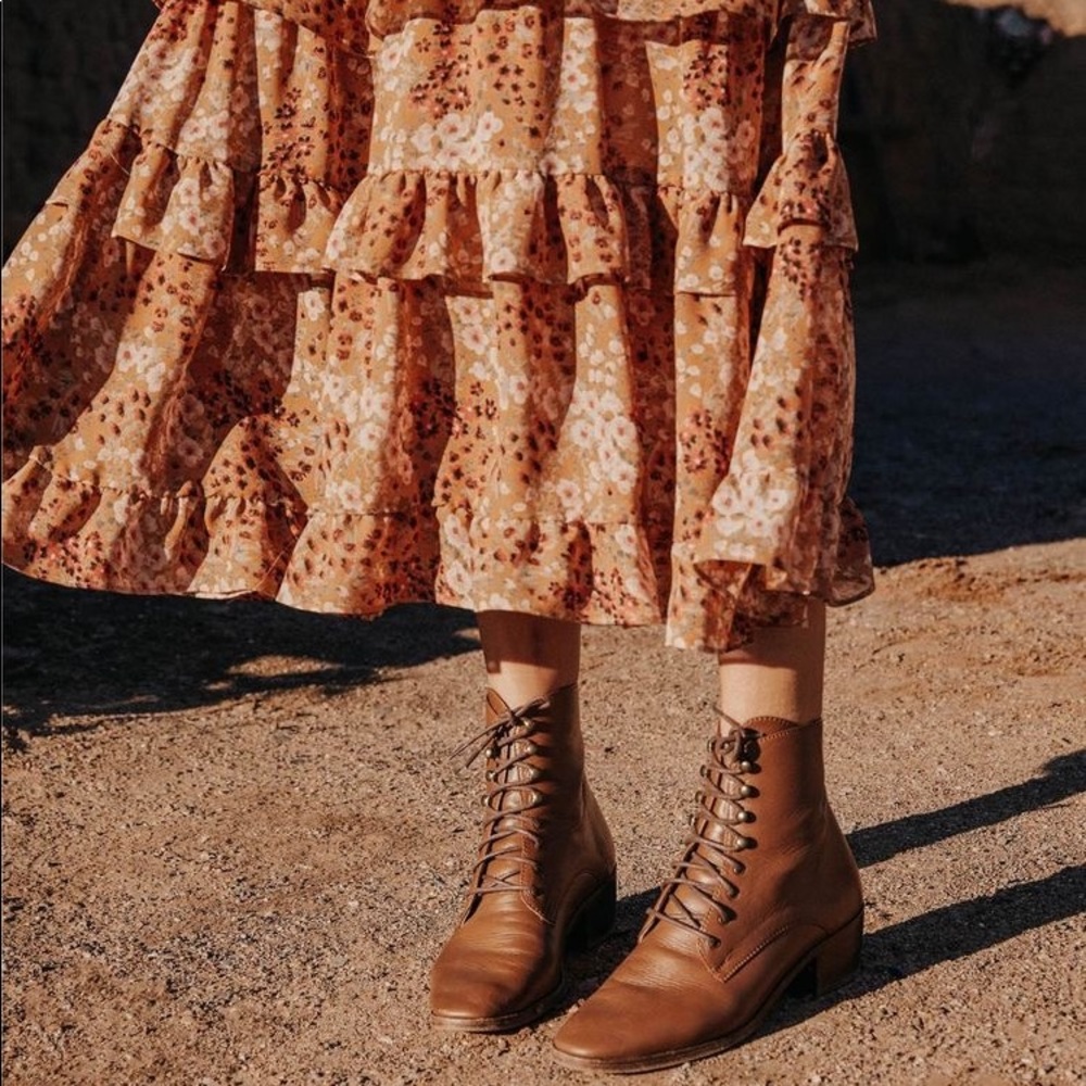 Leather Lace-Up Prairie Style Boots